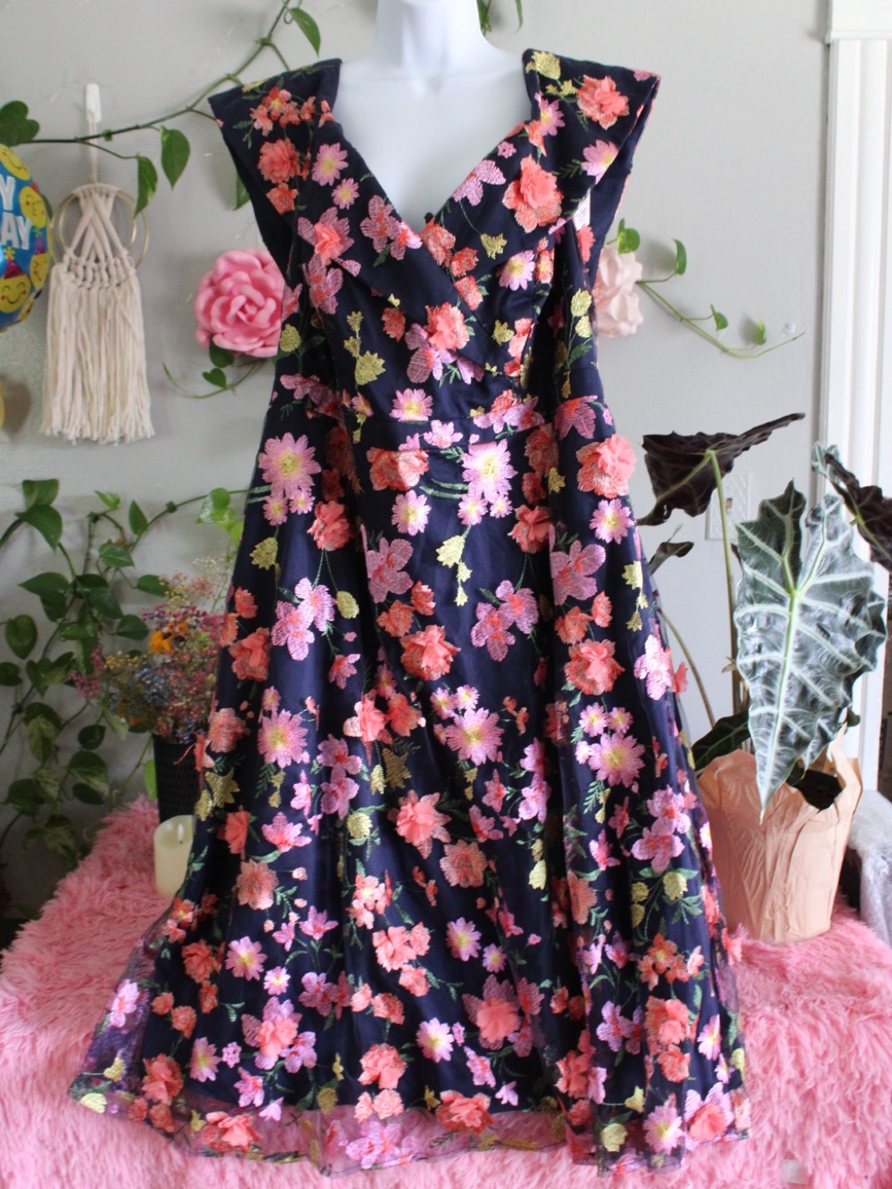 Xscape Navy Floral Embroidered 3D Flower Maxi Dress 18W Fits 14/16 NWT